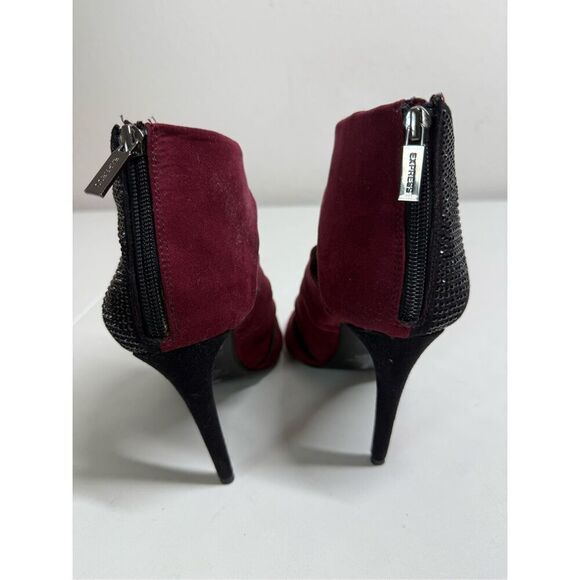Express fashion statement sequin heels Size 8 Black Burgundy Back Zip - Picture 4 of 10